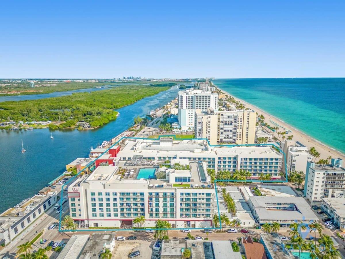 Rooftop Pool - Hollywood Beach Boardwalkアパートメント エクステリア 写真